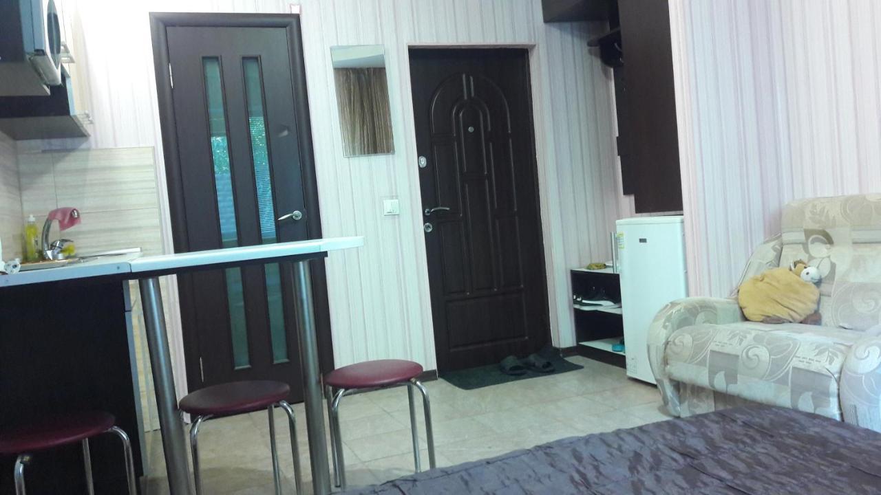 Apartment Derzhavinskaya Kharkiv Eksteriør bilde