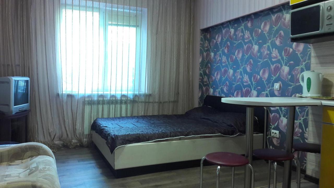 Apartment Derzhavinskaya Kharkiv Eksteriør bilde